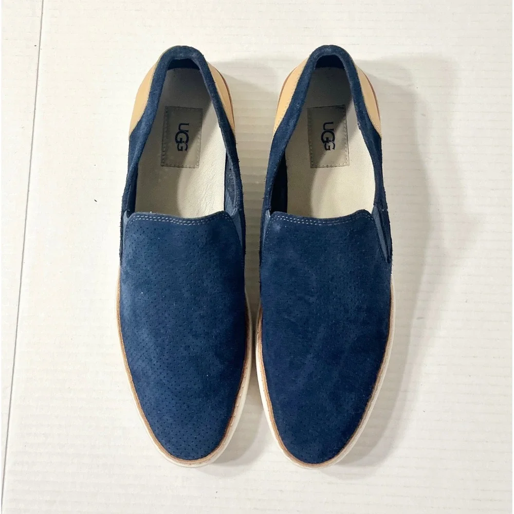 UGG‎ Adley Slip On Sneakers Womens 11 Navy Blue Suede Leather Heel 1018375